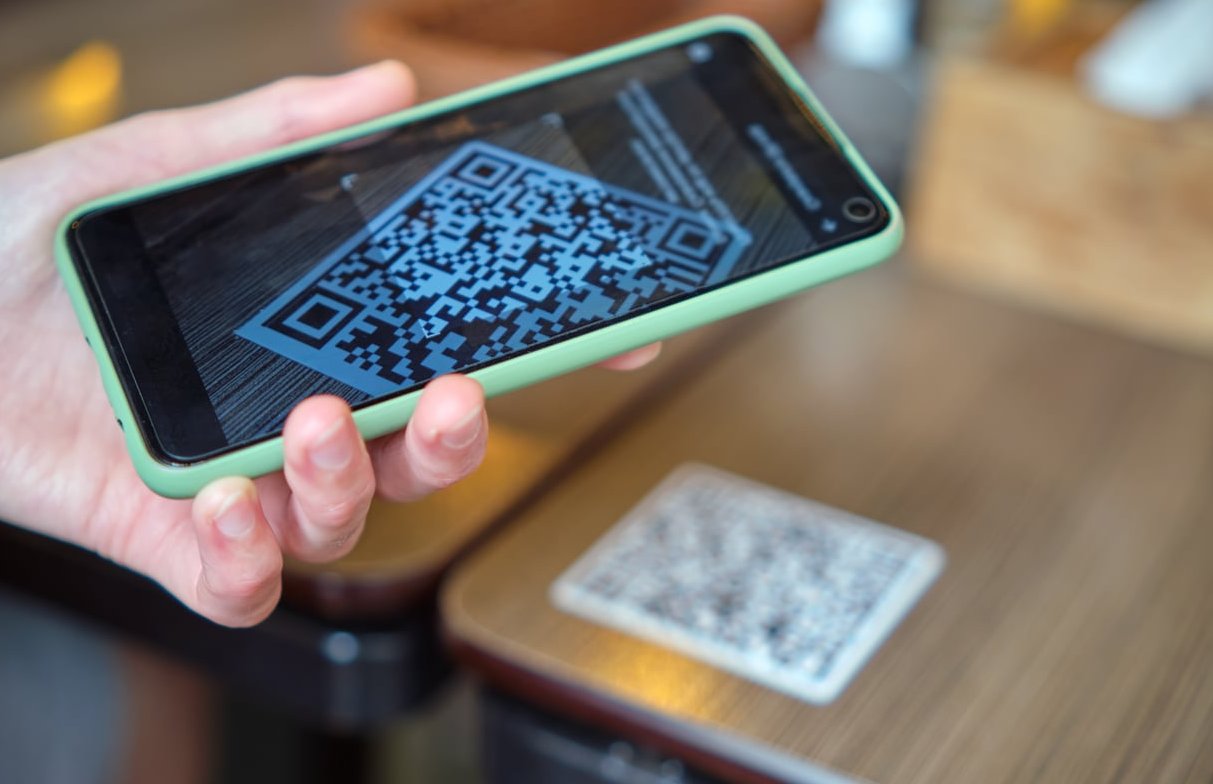 mobile app payment phone